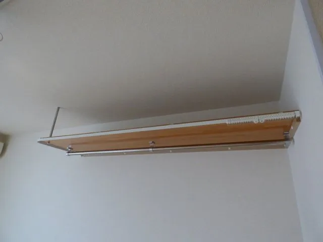 Multiplex Kanamecho - Interior - ["Wood", "Ceiling", "Shelving"]