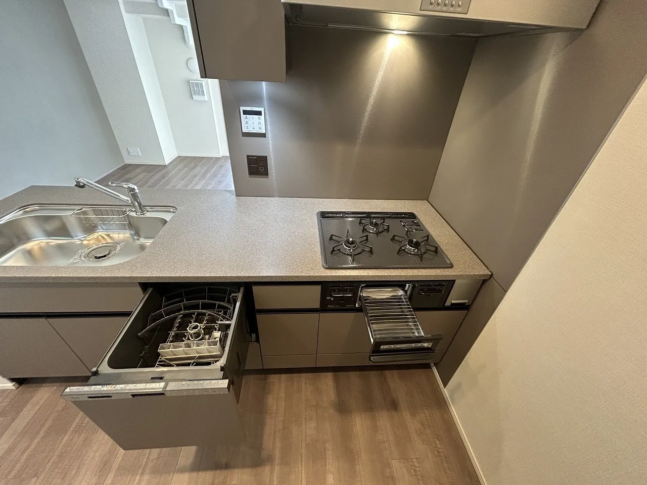 Blanchiesta Kiba - Interior - ["Kitchen", "Kitchen stove", "Major appliance"]