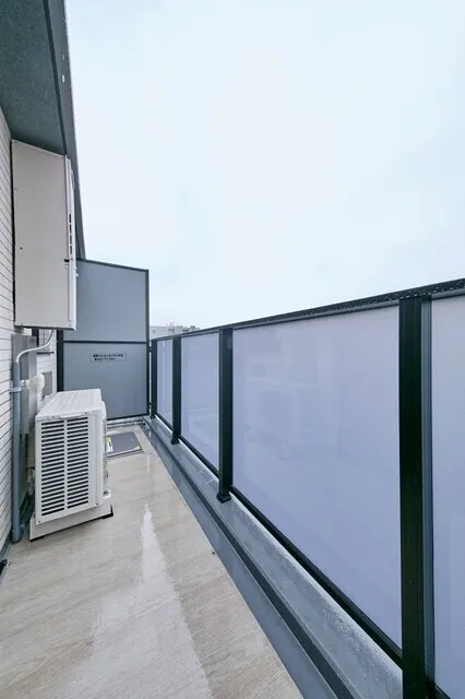 Urbanex Ueno - Interior - ["Daytime", "Composite material", "Glass"]