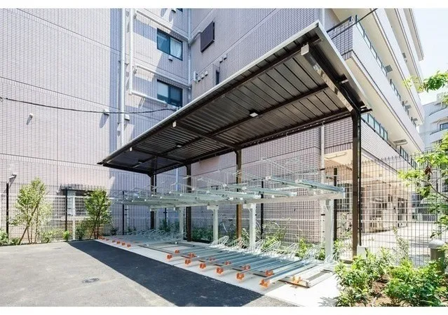 Belle Face Sangenjaya - Exterior - ["Architecture", "Composite material", "Apartment"]