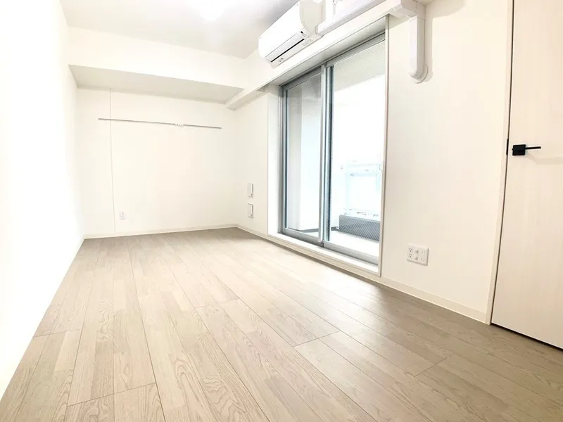 Primal Tsukishima - Interior - ["Flooring", "Floor", "Wood flooring"]