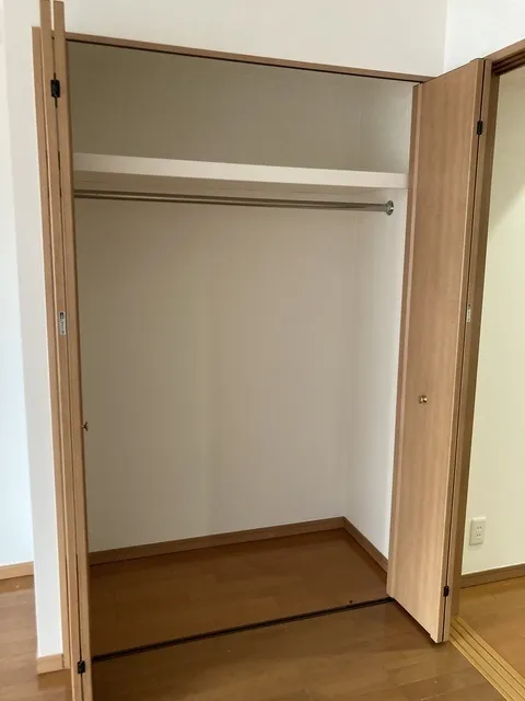 Jera Ebisu Residence - Interior - ["Wood", "Flooring", "Floor"]