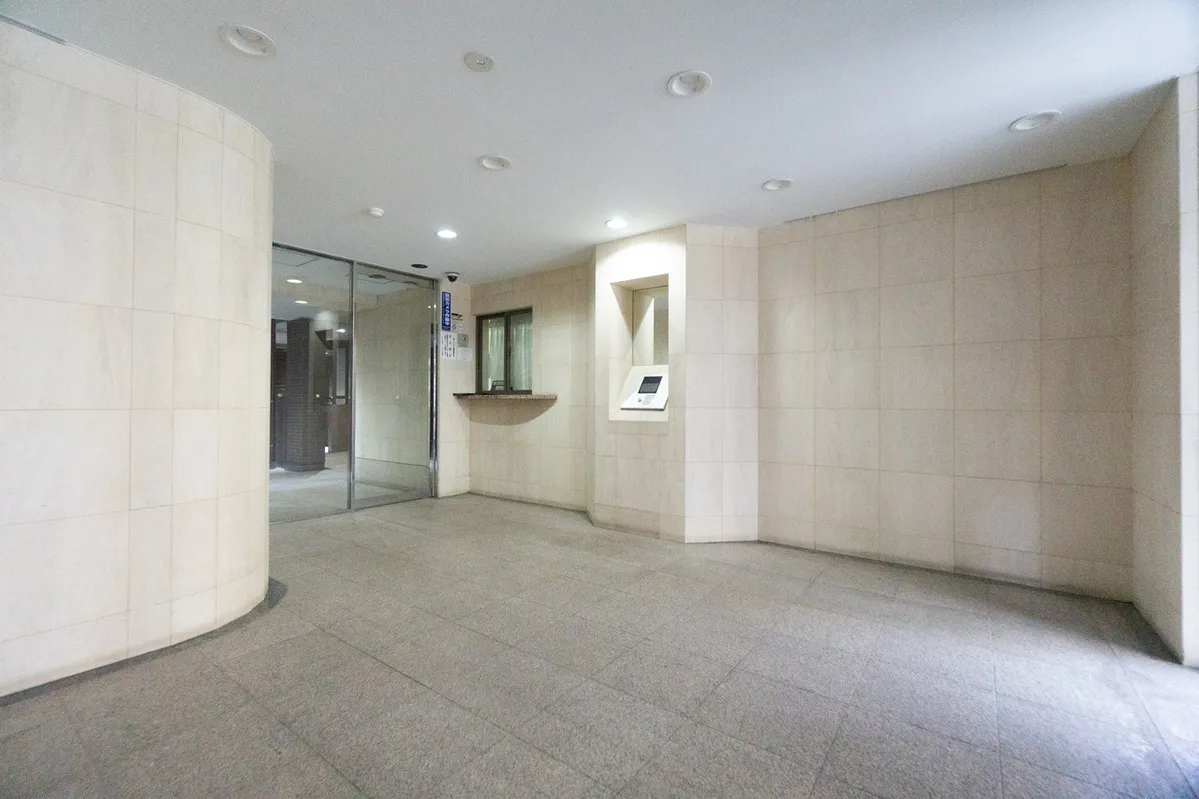 Lupinus Azabu City Form