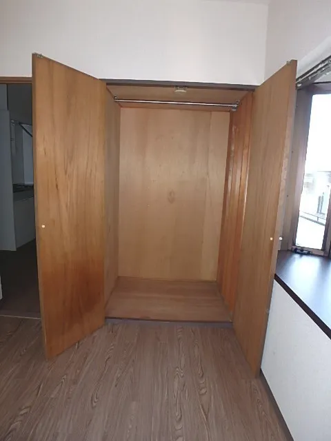 Abita Ikegami - Interior - ["Flooring", "Wood", "Floor"]