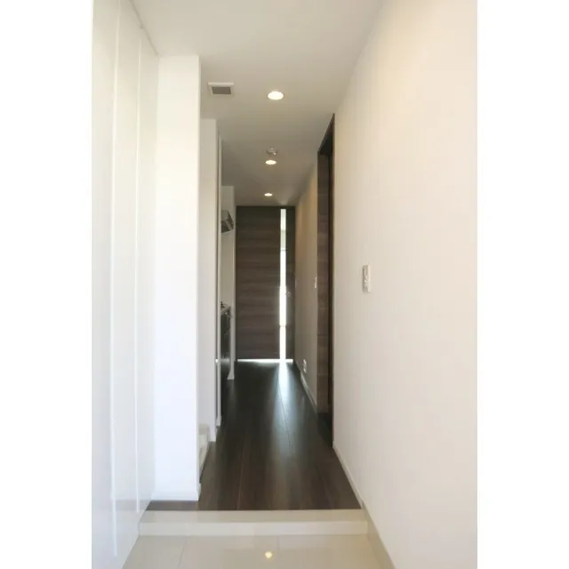 Comforia Meguro Aobadai - Interior - ["Building", "Fixture", "Hall"]
