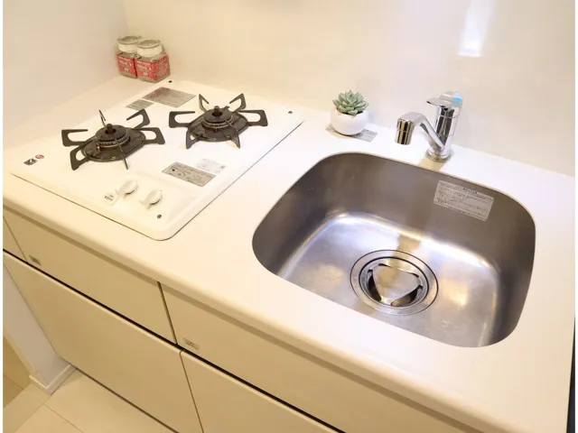 LEXE Iriya - Interior - ["Kitchen Sink", "Plumbing fixture", "Kitchen"]