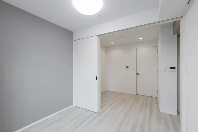 BRICK RESIDENCE Minamiaoyama - Interior - ["Fixture", "Lighting", "Interior design"]