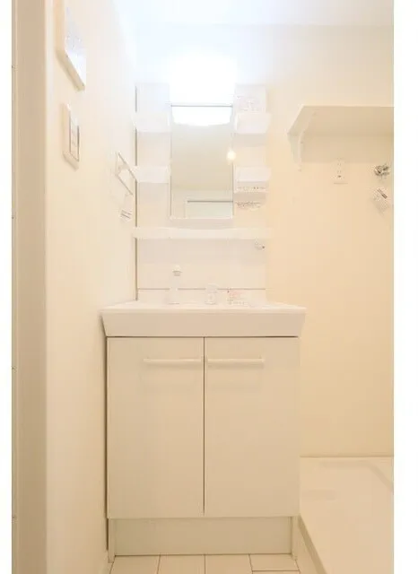 Option Sakashita - Interior - ["Flooring", "Floor", "Interior design"]