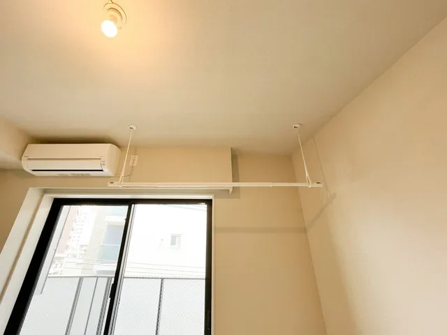 Preasvelta Minowa - Interior - ["Ceiling", "Lighting", "Interior design"]