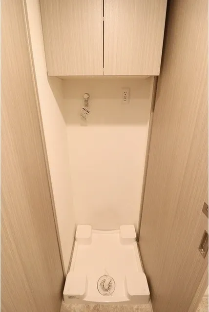 Predia Court Yoyogi Uehara - Interior - ["Product", "Wood", "Material property"]