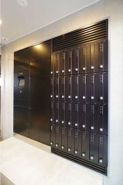 Ribio Maison Toritsu Daigaku - Other - ["Locker", "Lock and key", "Household hardware"]
