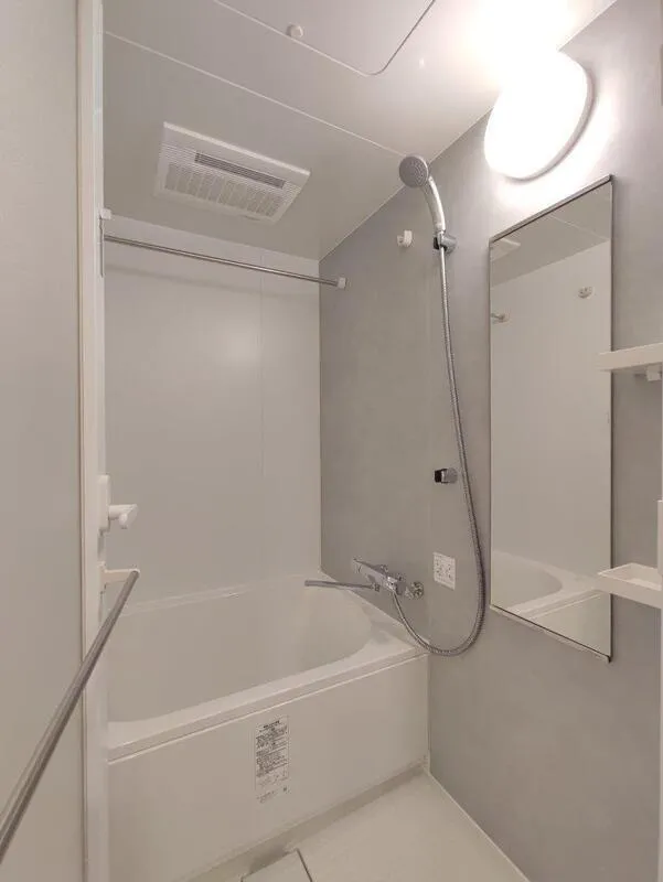 Cross Residence Takadanobaba - Interior - ["Plumbing fixture", "Flooring", "Bathroom"]