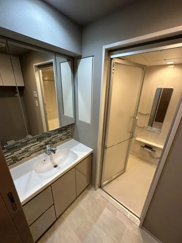 Season Flats Ryogoku South - Interior - ["Flooring", "Floor", "Interior design"]