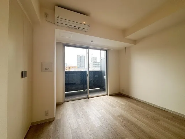 Residia Tsukishima II - Interior - ["Flooring", "Floor", "Interior design"]