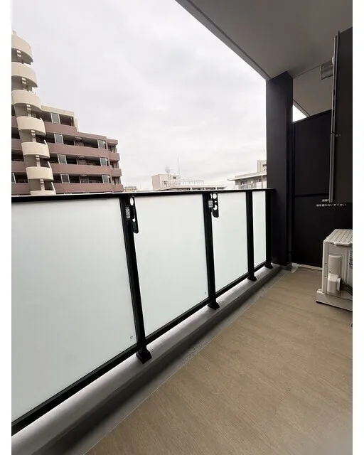 Wellis Urban Sumiyoshi West - Interior - ["Composite material", "Balcony", "Apartment"]