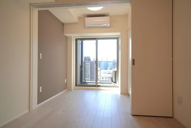 Brillia Ist Ueno Inaricho - Interior - ["Window", "Building", "Fixture"]