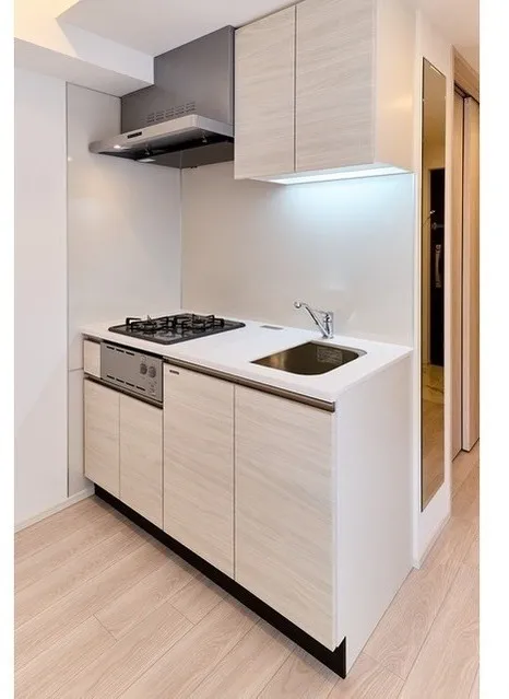 Comforia Liv Monzen-Nakacho East - Interior - ["Flooring", "Floor", "Kitchen"]