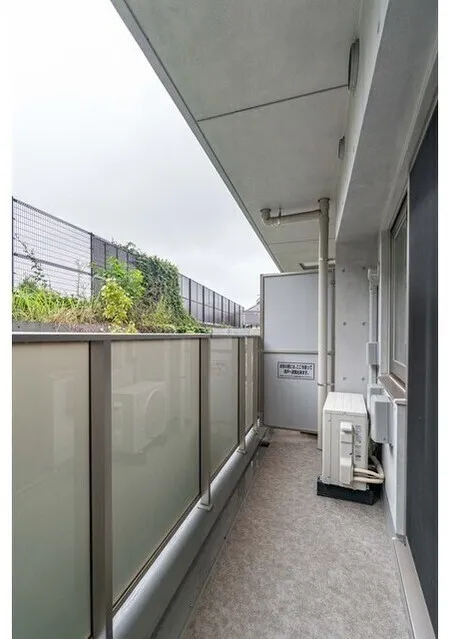 LUMIEC BUNKYO SENGOKU - Interior - ["Apartment", "Balcony", "Composite material"]