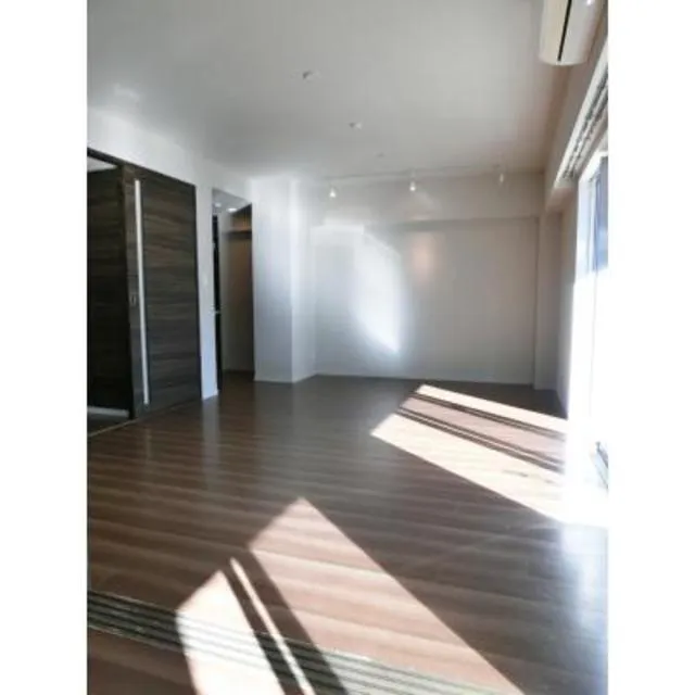 Park Cube Nishigahara Stage - Interior - ["Property", "Floor", "Wood flooring"]