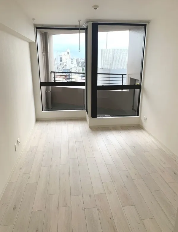 Doue Gakugeidaigaku - Interior - ["Flooring", "Wall", "Floor"]
