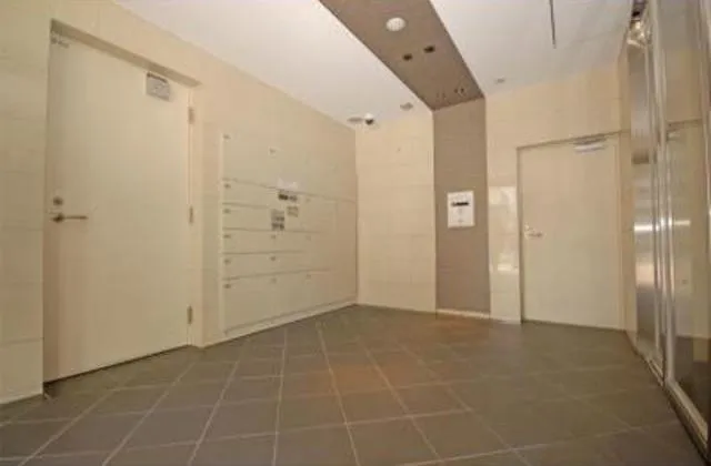 Park Cube Hatchobori - Exterior - Parcel lockers