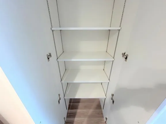 Serenite Esaka Miracle - Interior - ["Flooring", "Wood", "Floor"]