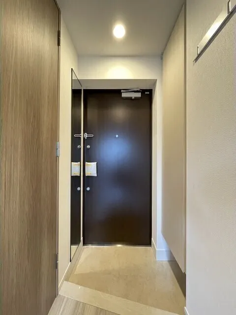Stylio Kamata West - Interior - ["Flooring", "Wood", "Floor"]