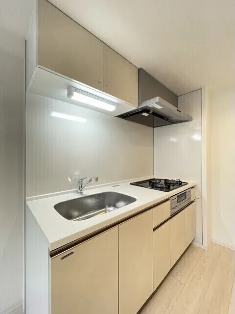 Comforia Liv Minamisunamachi East - Interior - ["Apartment", "Cabinetry", "Kitchen"]