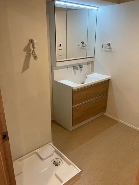 TKB Takao Inari - Interior - ["Tap", "Sink", "Property"]