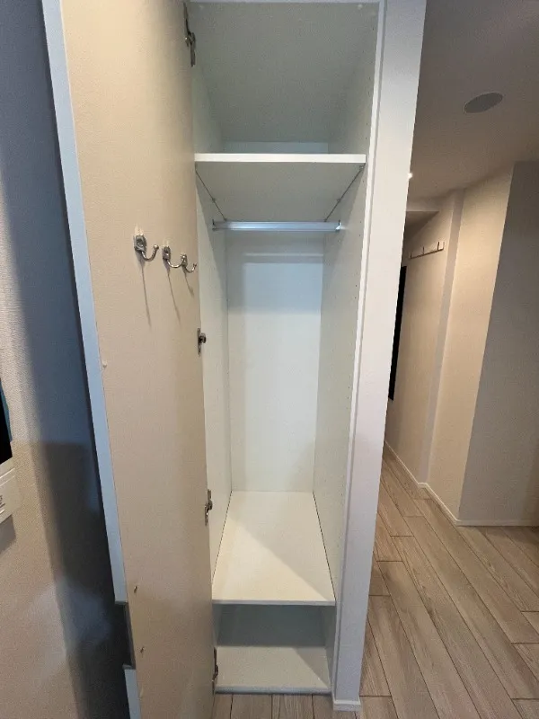 Cross Residence Kanda Jinbocho - Interior - ["Wood", "Flooring", "Floor"]