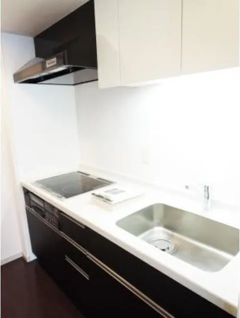 MM Garden - Interior - ["Tap", "Sink", "Plumbing fixture"]