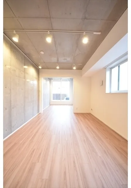 Grand Paseo Yoyogi Uehara II - Interior - ["Flooring", "Ceiling", "Wood"]