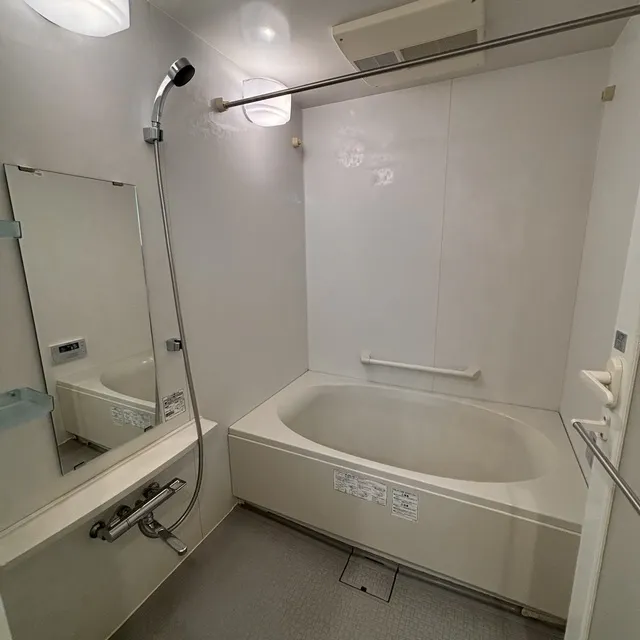 Park Axis Toyosu - Interior - ["Plumbing fixture", "Flooring", "Floor"]