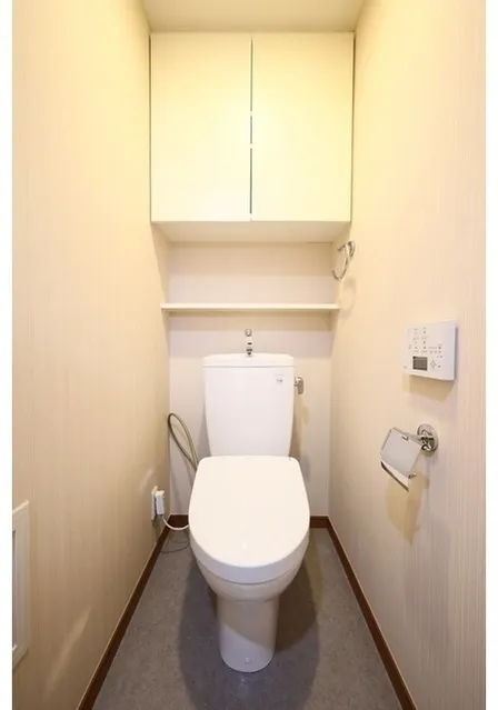 Rivere Ikebukuro - Interior - ["Toilet seat", "Toilet", "Bathroom"]