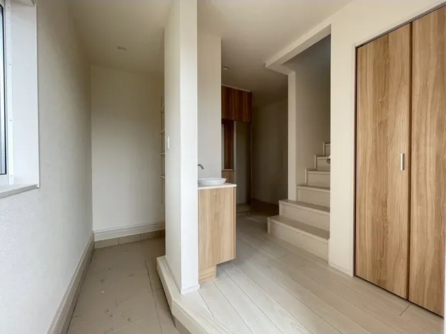 Kolet Itabashi Yotsuba #04 - Interior - ["Flooring", "Floor", "Wood"]