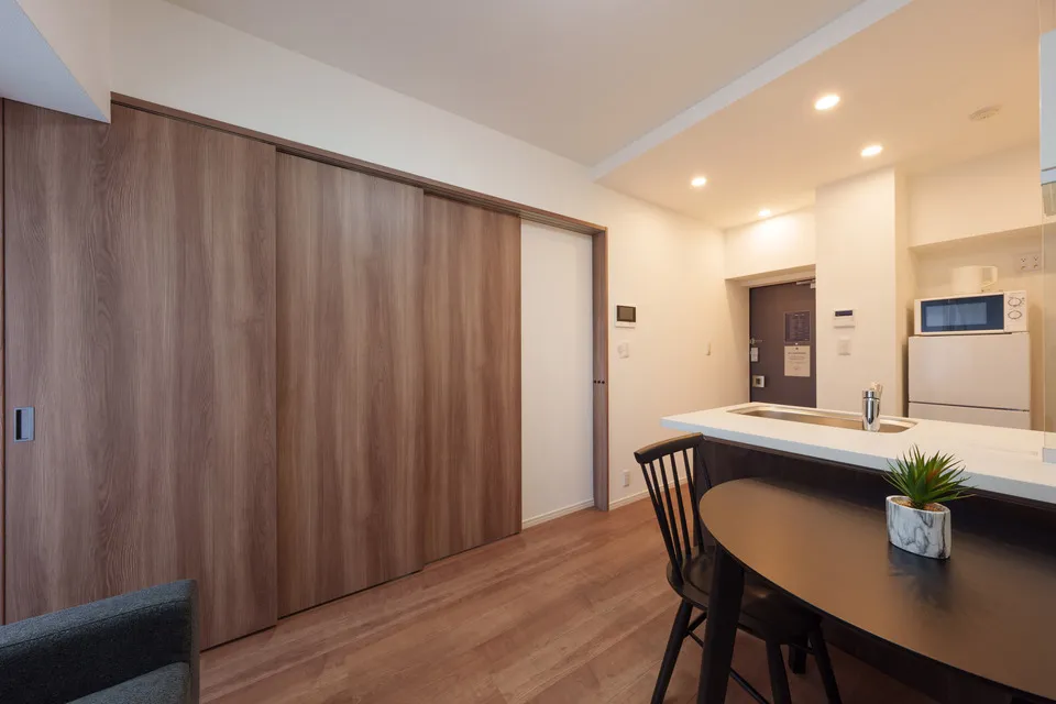 Hmlet Shiba Park - Interior - ["Flooring", "Interior design", "Wood"]