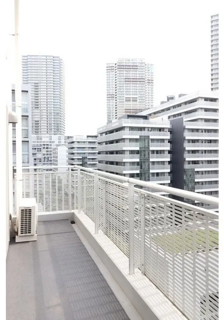 Shinonome Canal Court CODAN Building No.20 - Interior - ["Daytime", "Apartment", "High-rise building"]