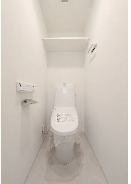 Grand Paseo Yoyogi Uehara II - Interior - ["Toilet seat", "Flooring", "Plumbing fixture"]