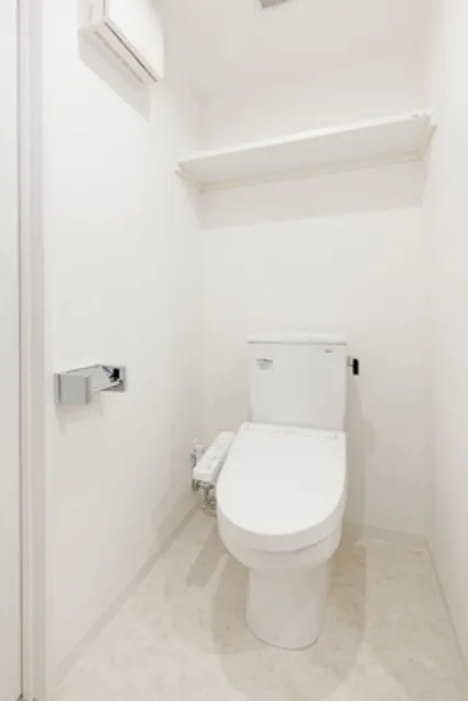 Ivy Court Nihonbashi Ningyocho - Interior - ["Plumbing fixture", "Flooring", "Bathroom"]
