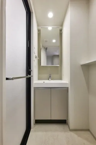 PROUD FLAT Kiyosumi Doori - Interior - ["Flooring", "Interior design", "Floor"]