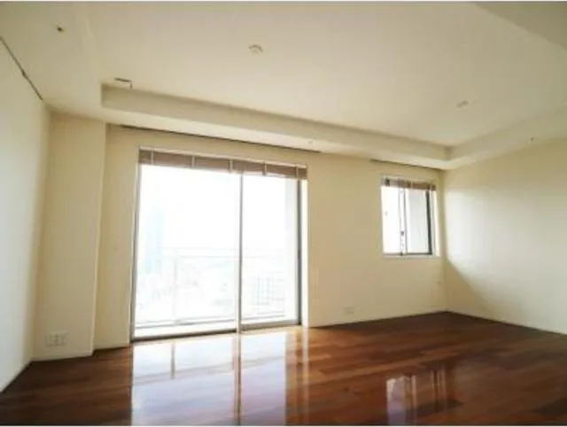 Akasaka Tower Residence Top Of The Hill - Interior - ["Wood", "Floor", "Flooring"]