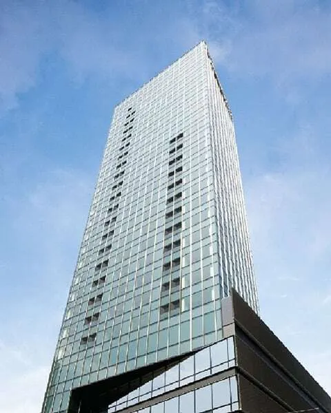 Platine Shinjuku Shintoshin - Exterior - ["Sky", "Cloud", "Building"]
