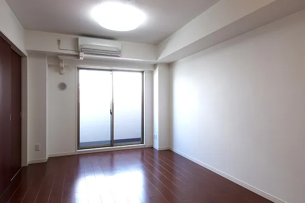 RESIDIA Kamiochiai - Interior - ["Building", "Door", "Fixture"]