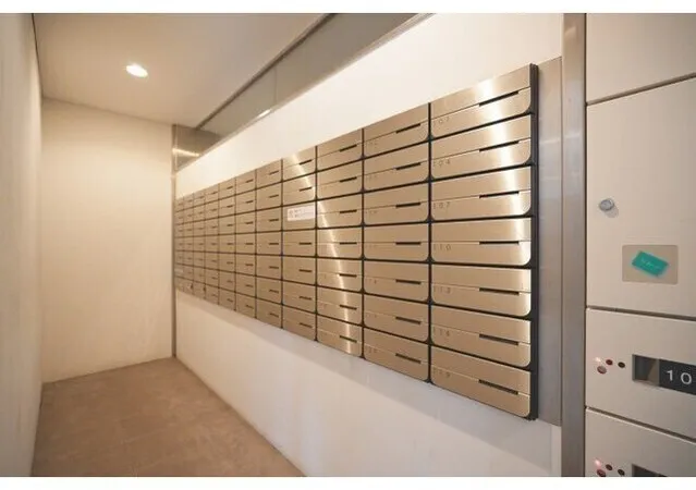 Garden Meguro Minami - Exterior - ["Wood", "Flooring", "Locker"]