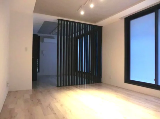 Regaland Meguro - Interior - ["Wood", "Flooring", "Floor"]
