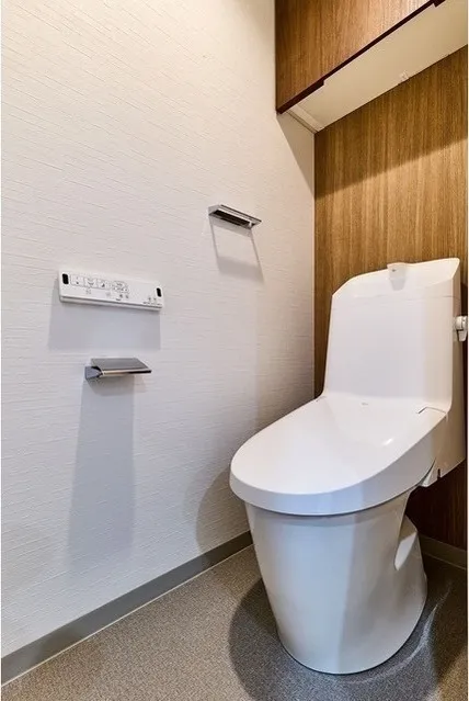 Comfortia Liv Bunkyo Sendagi - Interior - ["Toilet seat", "Toilet", "Plumbing fixture"]