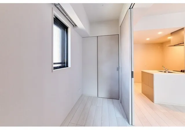Lefon Progres Akabane Marks - Interior - ["Flooring", "Wood", "Floor"]