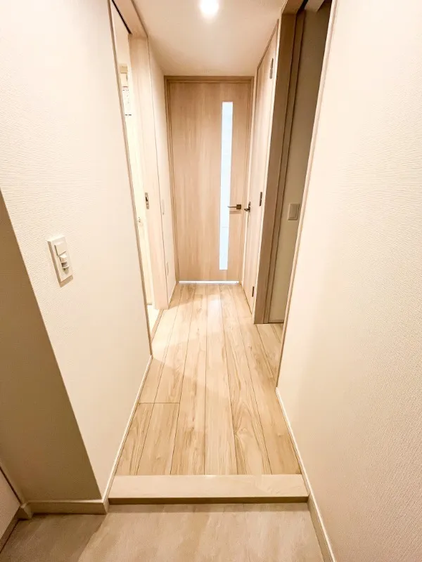 Prince Due Kamiya - Interior - ["Flooring", "Floor", "Wood flooring"]