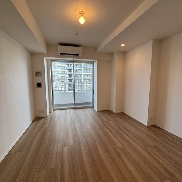 Park Axis Toyosu Canal - Interior - ["Flooring", "Floor", "Wood flooring"]