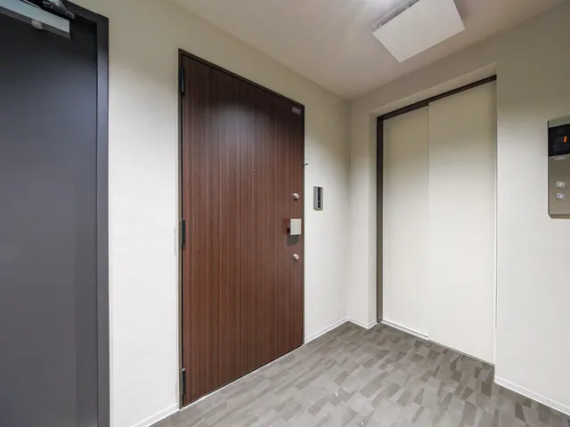 Duo Flatz Itabashi Oyama - Interior - ["Wall", "Flooring", "Wood"]